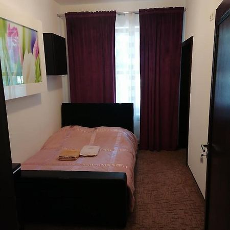 Апартаменты Apartament D-5 Варшава Экстерьер фото